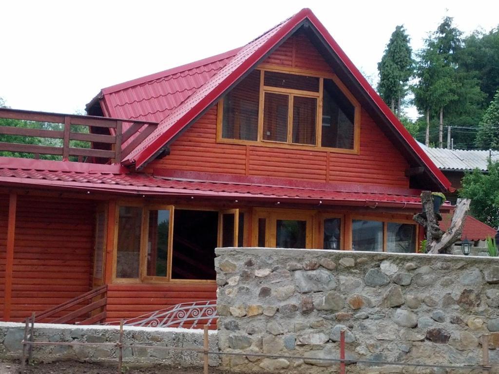 Pensiunea Magdalena Campulung Exterior photo